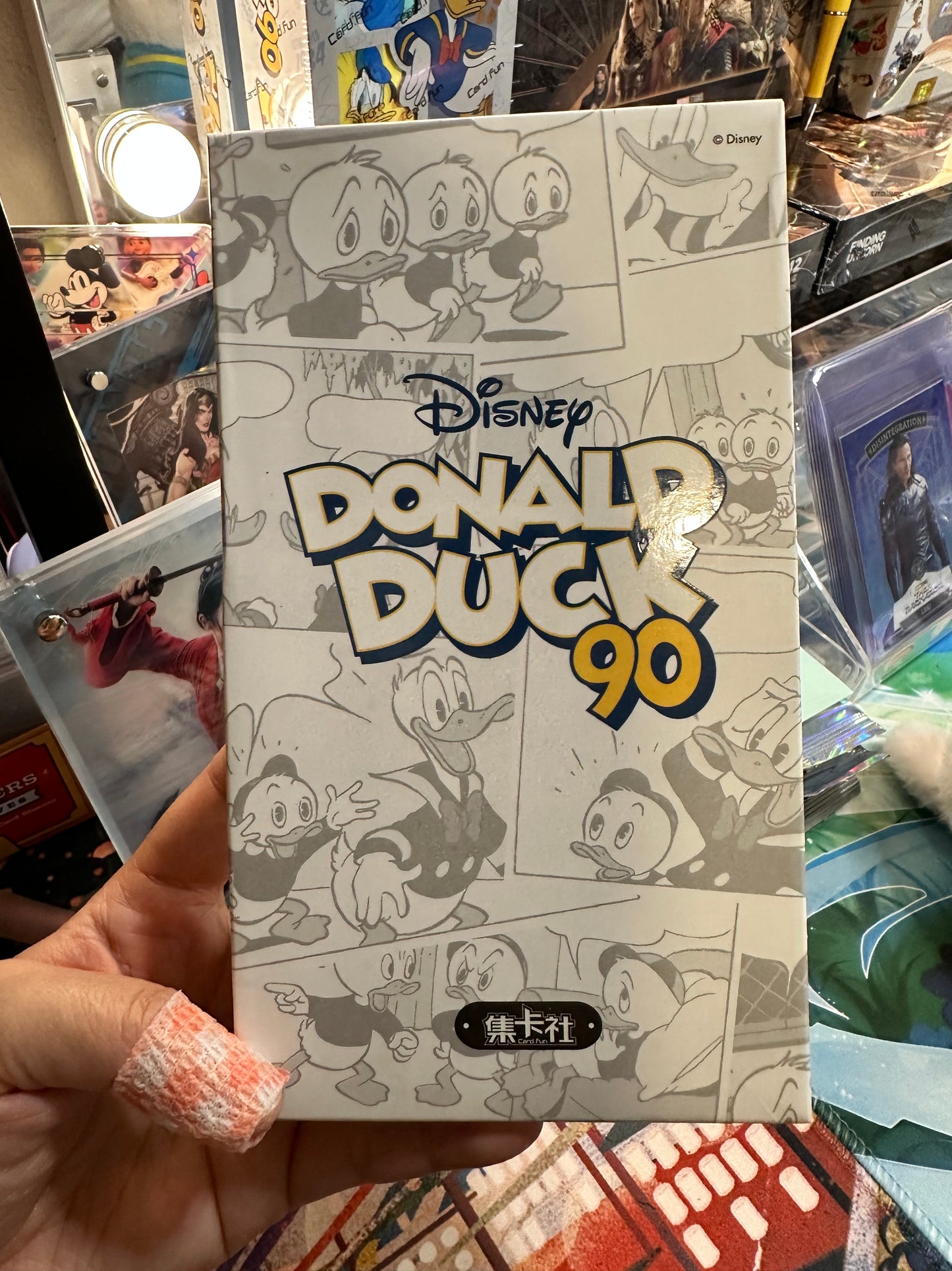 Donald Duck 90th snow globe card display case Card Fun