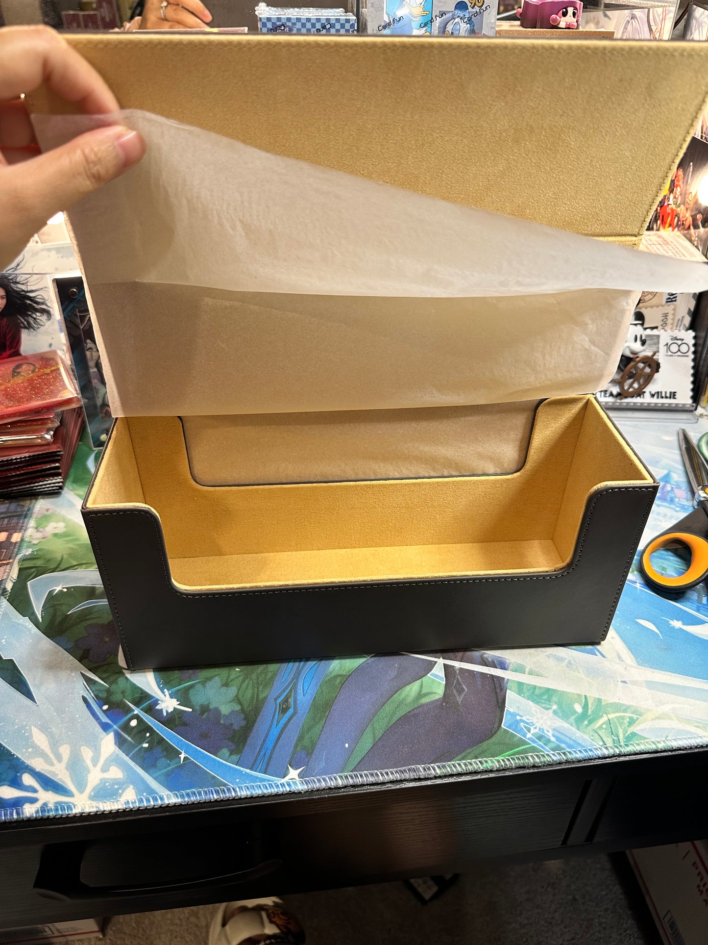 Finding Unicorn Marvel Comics Avengers 60th  official trading cards box deck case US seller