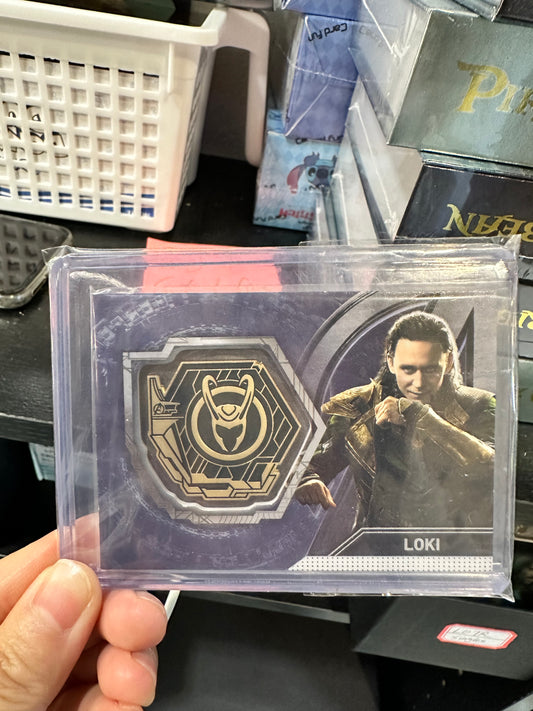 Finding Unicorn Marvel Infinity Saga medallion card Loki HZ-13 US seller