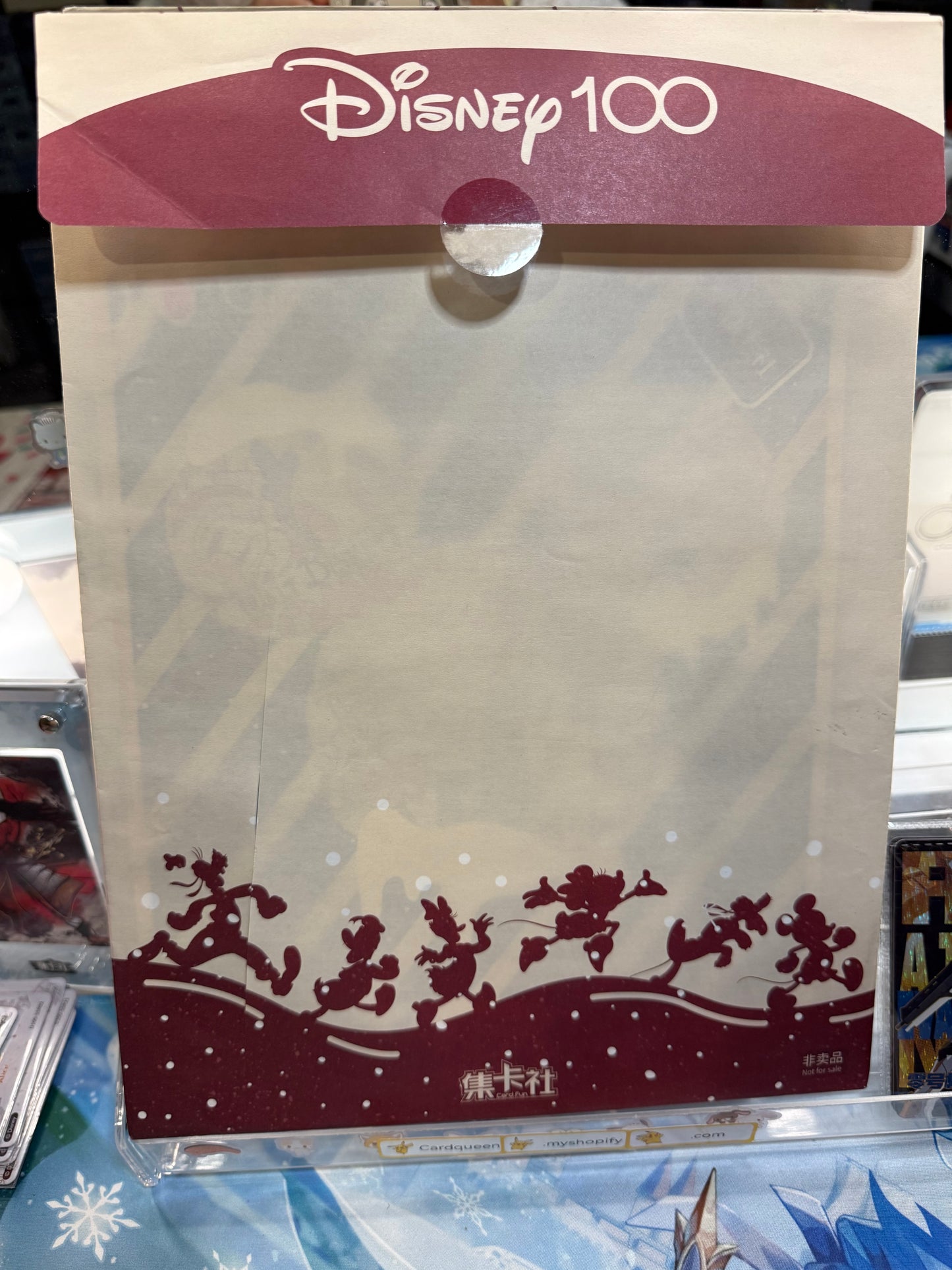 2023 Card Fun Disney 100 Joy Festival Christmas A4 size art board Donald Duck(little cut on the back, picture 3)